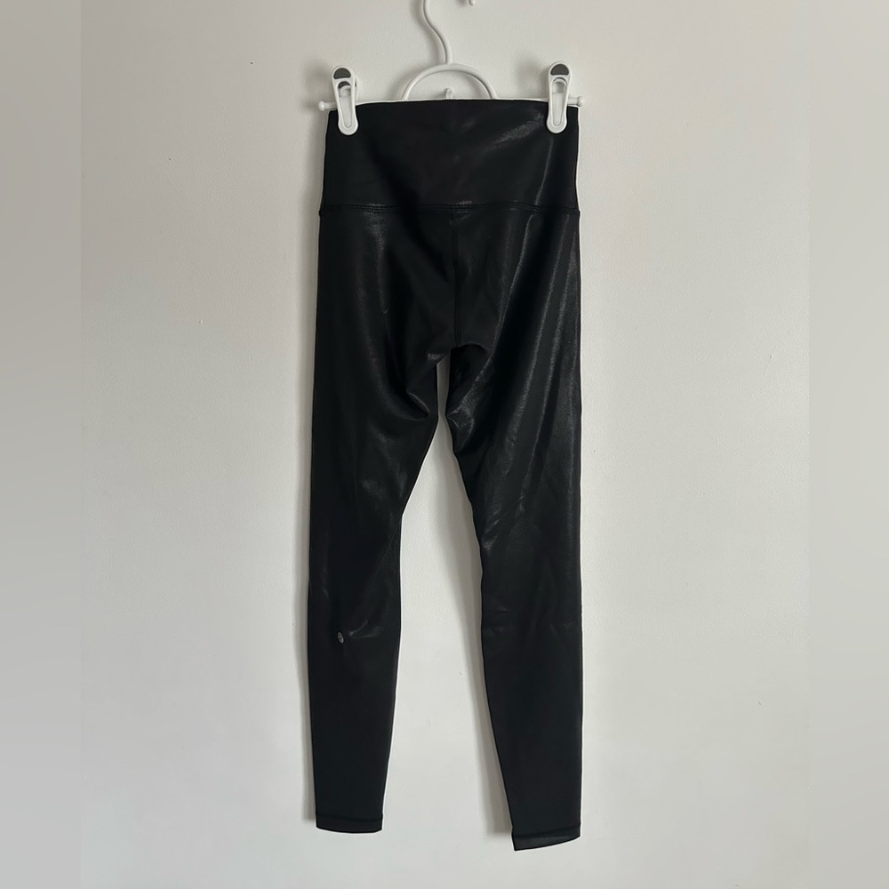 Lululemon Wunder Train 28" Leggings